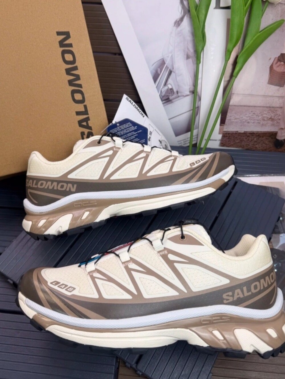 Salomon XT-6 (Almond Milk/Portabella/Ice Flow)